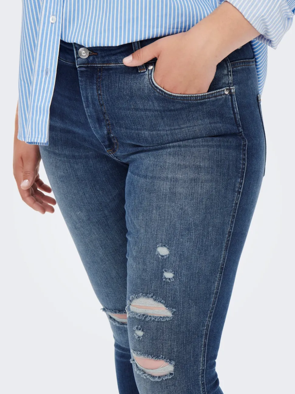 CARBOBBI Skinny Fit Ankellengde Jeans