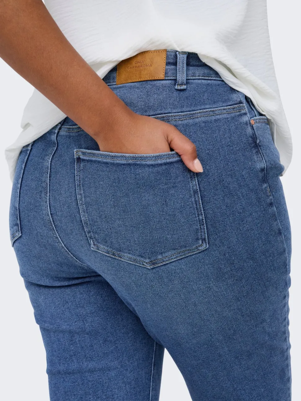 CARCATWALK Høy midje Mom Fit Ankellengde Jeans