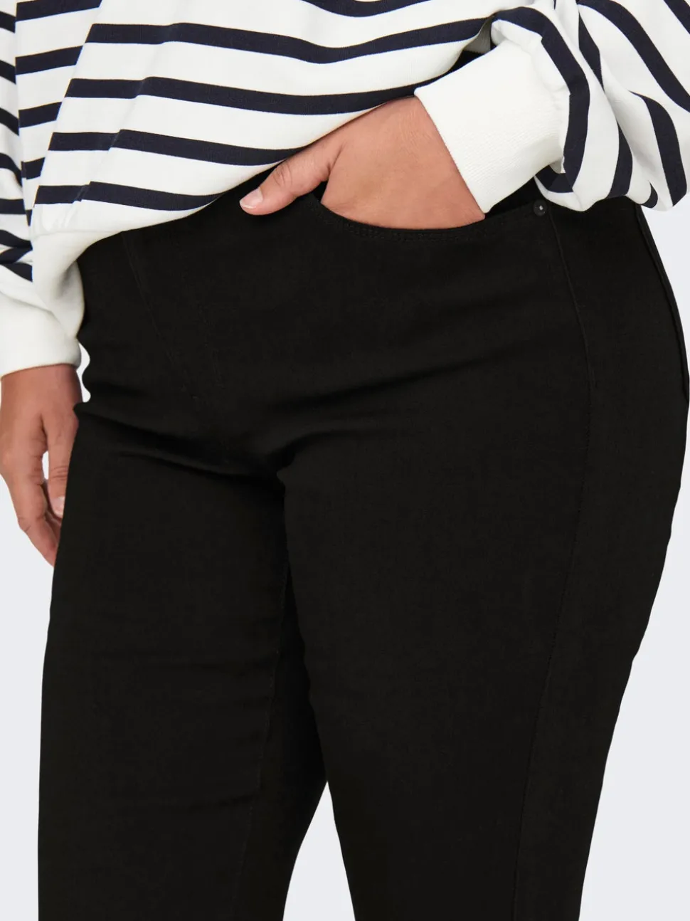 CARHELLA Middels høy midje Retro Flared Fit Jeans