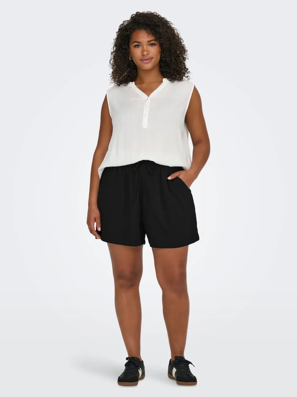 CARLUX Regular Fit Shorts
