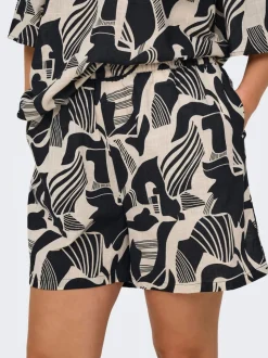 CARMALUSI Regular Fit Shorts