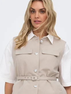CARMIA Vest