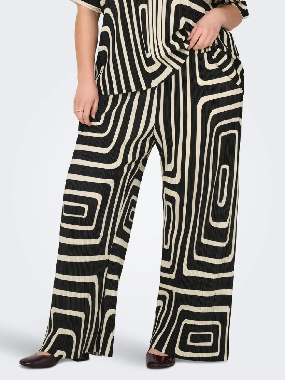 CARRAVENNA Regular Fit Plisserte bukser