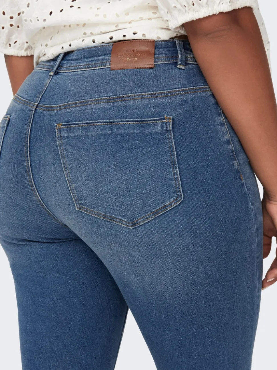 CARSALLY Middels høy midje Skinny Fit Jeans