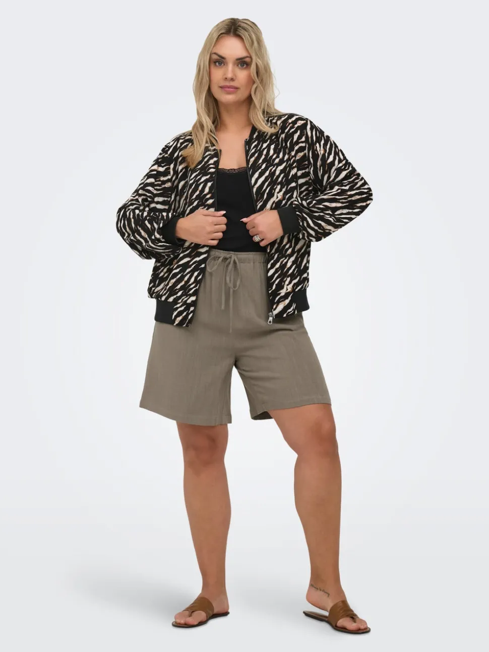CARSIESTA Loose fit Lin Shorts