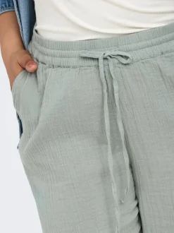 CARTHYRA Høy midje Regular Fit Shorts