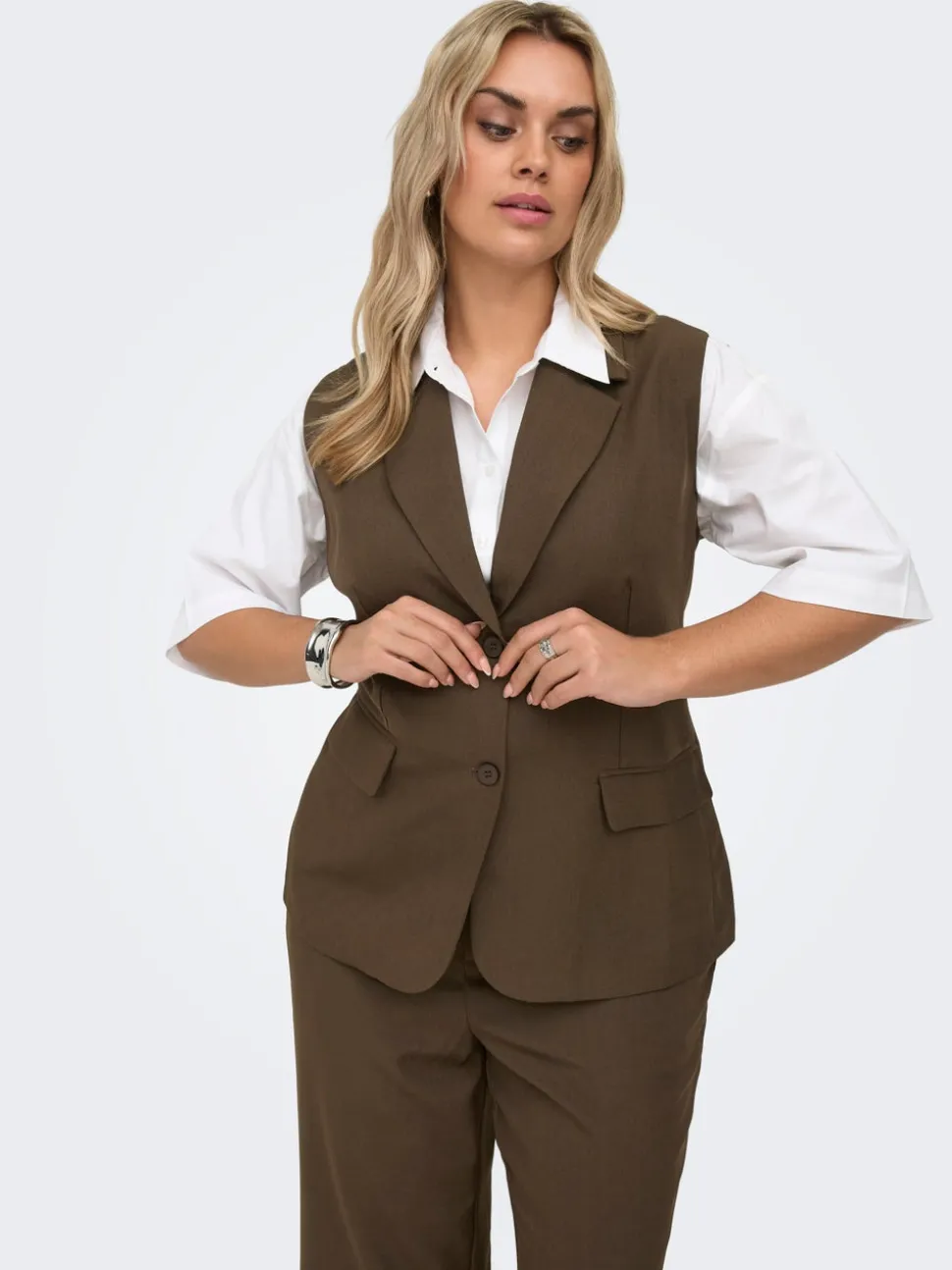CARVICTORIA Skreddersydd vest