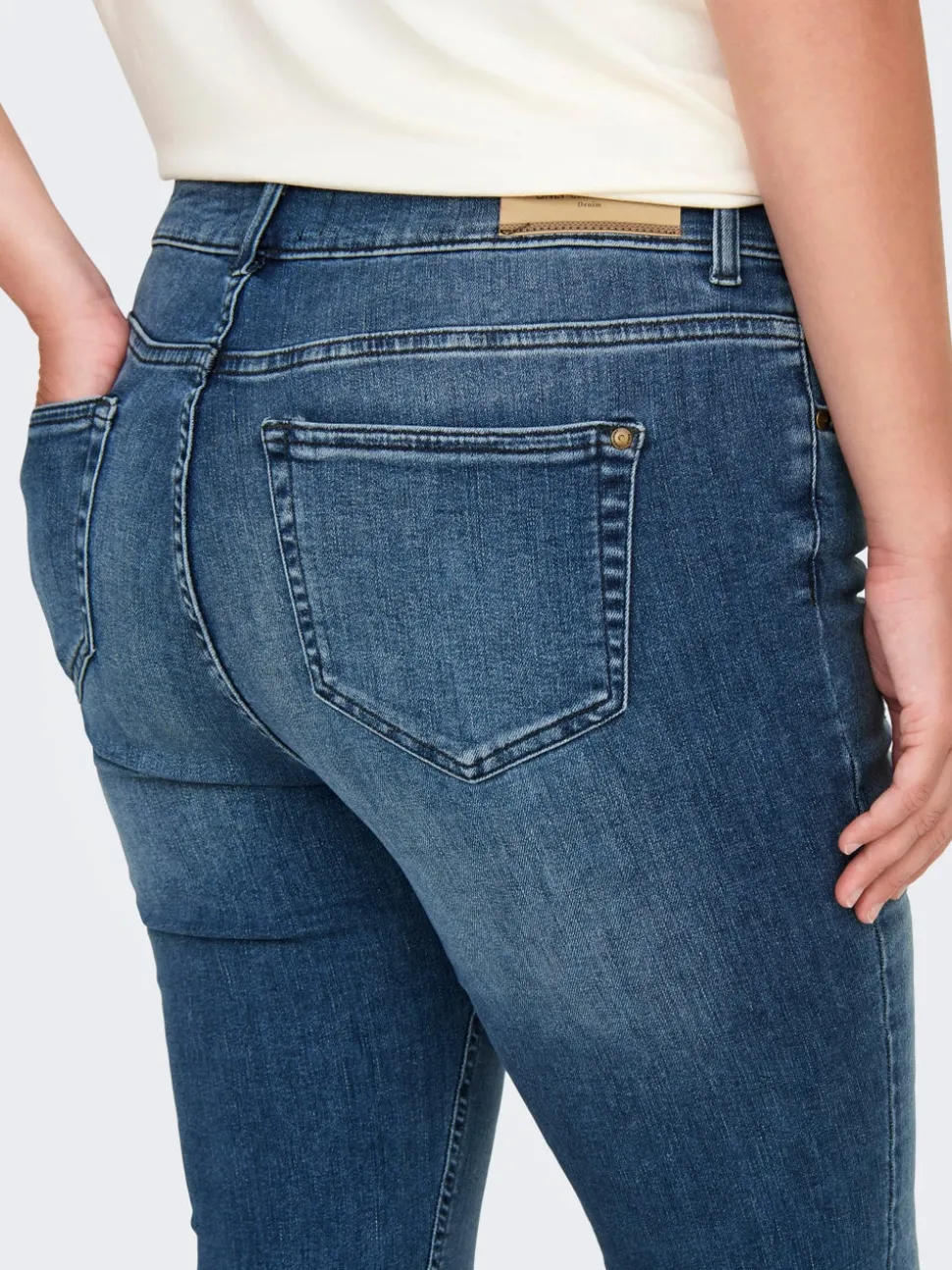 CARWILLY Middels høy midje Skinny Fit Jeans