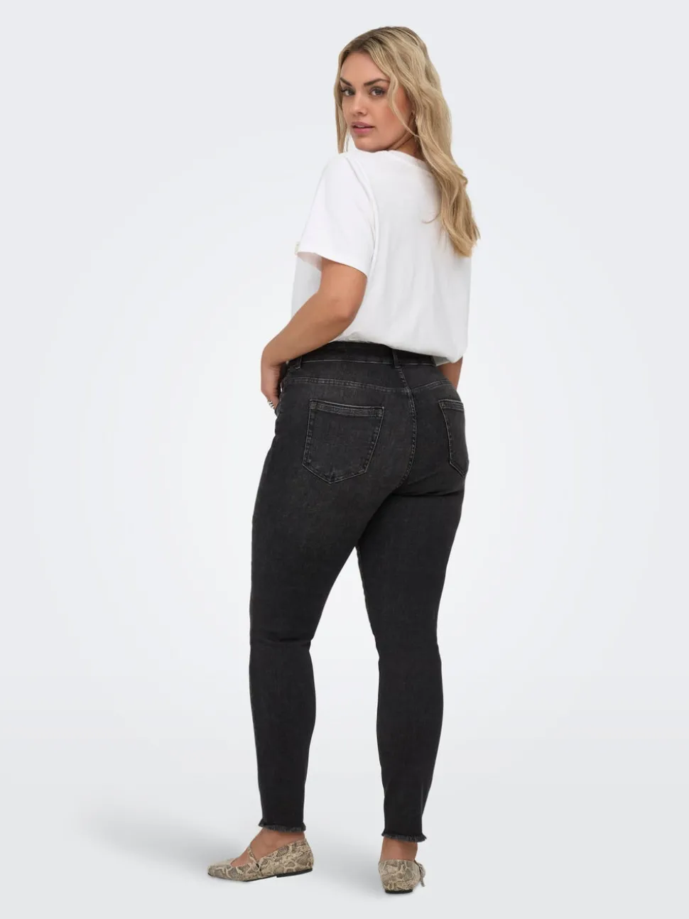 CARWILLY Middels høy midje Skinny Fit Ankellengde Jeans