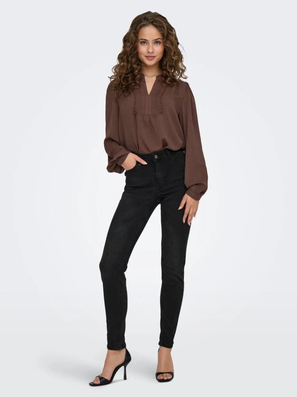 JDYFINA Middels høy midje Skinny Fit Ankellengde Jeans
