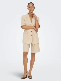 JDYNAOMI Middels høy midje Loose fit Lin Bermudashorts