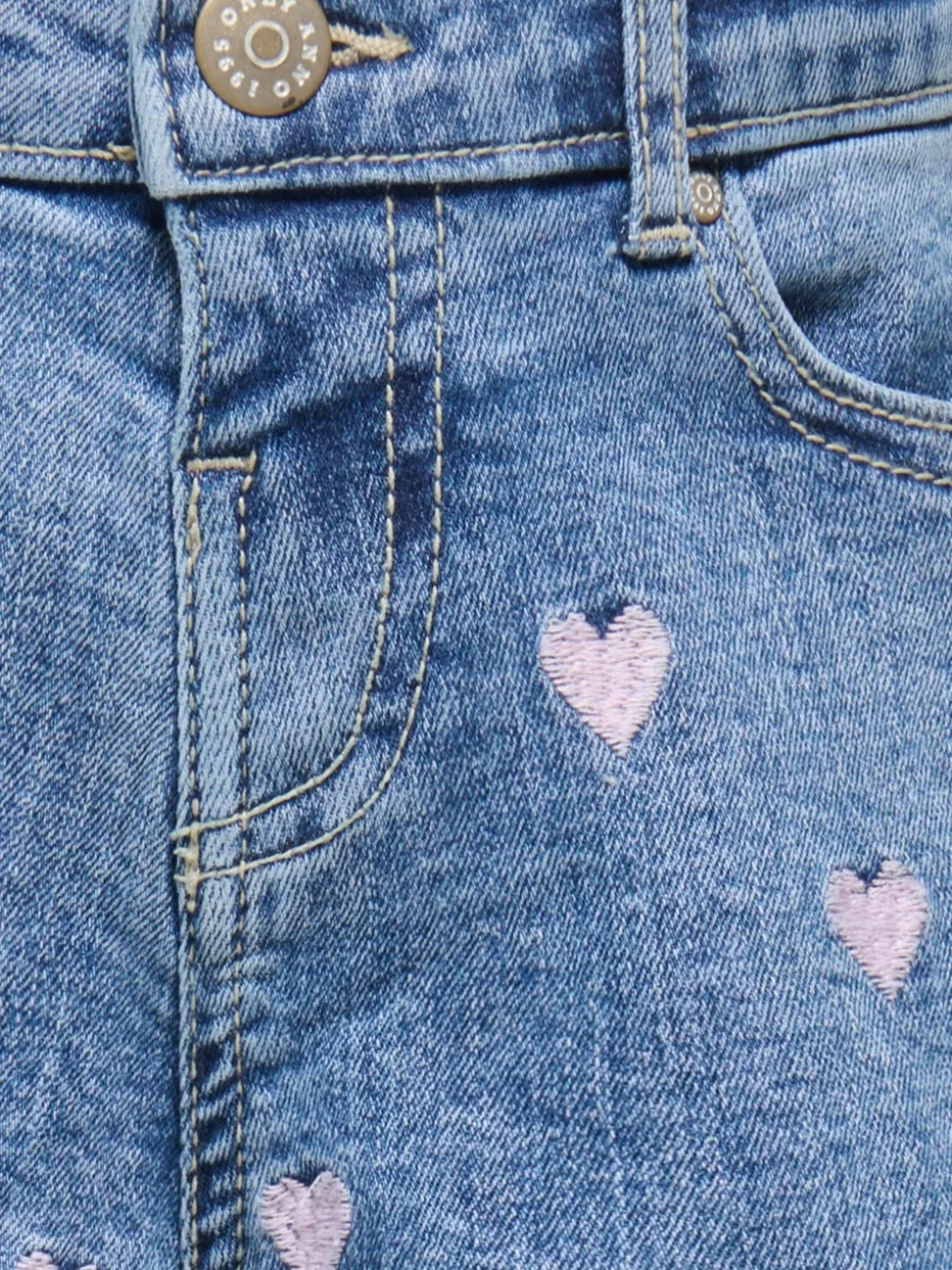 KMGJUICY Middels høy midje Regular Fit Denimshorts