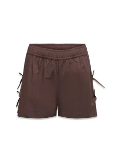 KOGCLARA Middels høy midje Relaxed Fit Shorts