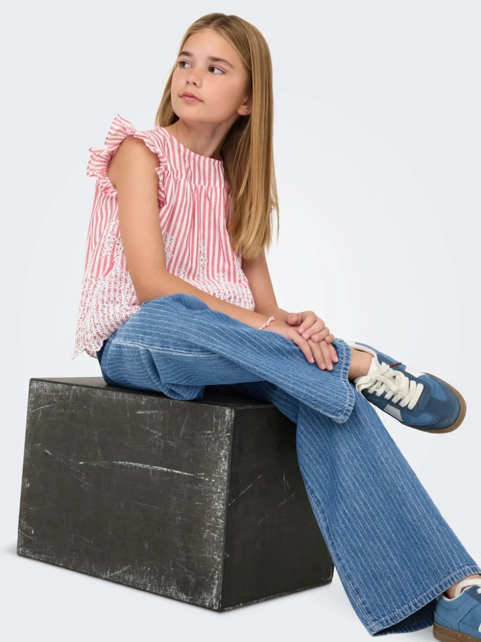 KOGYASMIN Middels høy midje Wide Leg Fit Jeans