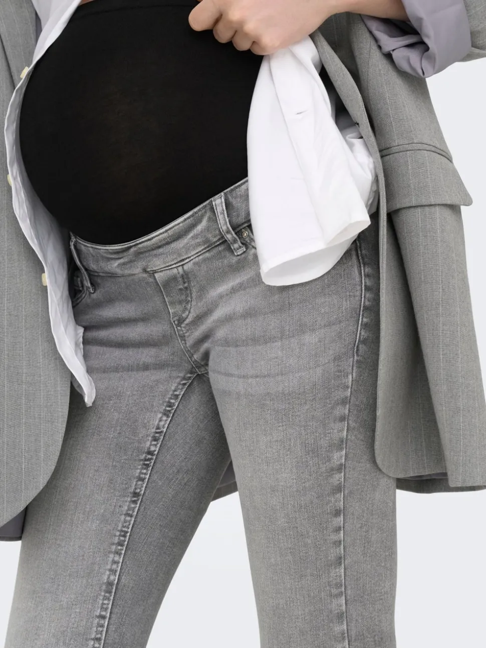 OLMBLUSH Middels høy midje Flared Fit Jeans
