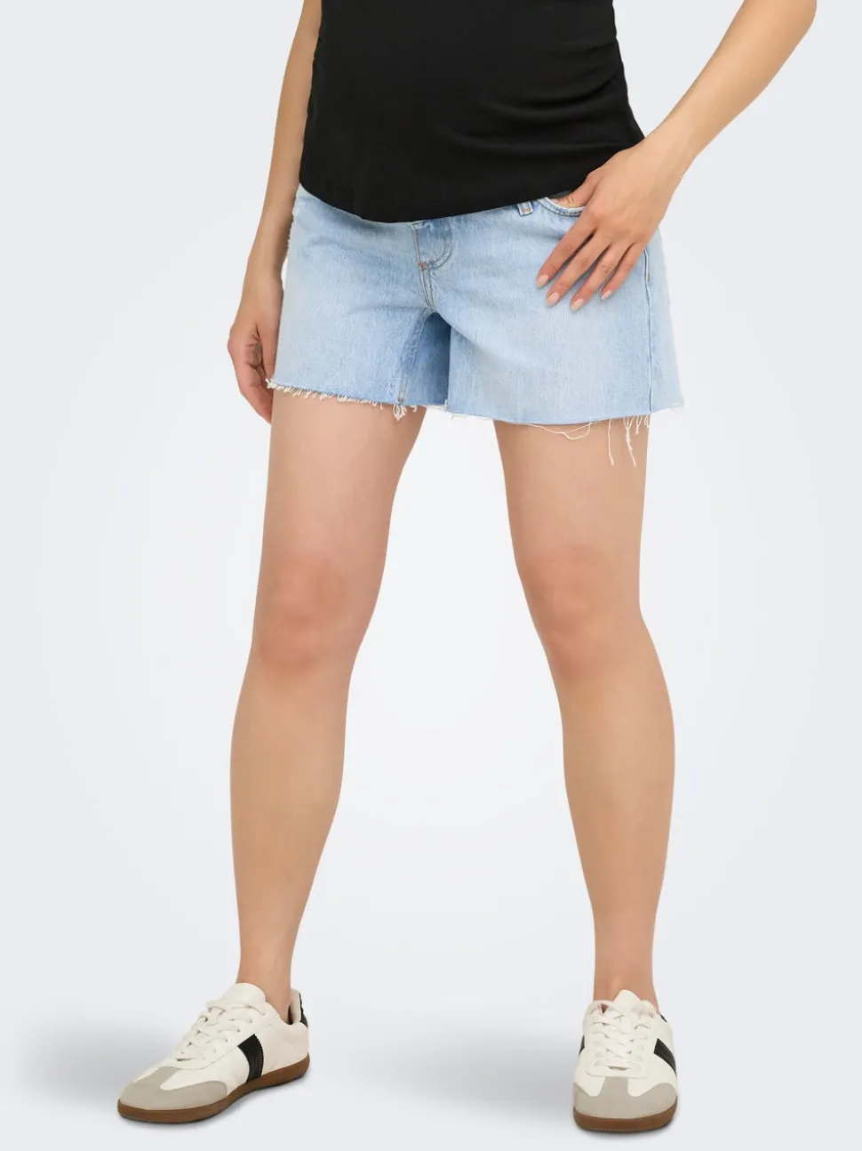 OLMGABI Middels høy midje Regular Fit Denimshorts