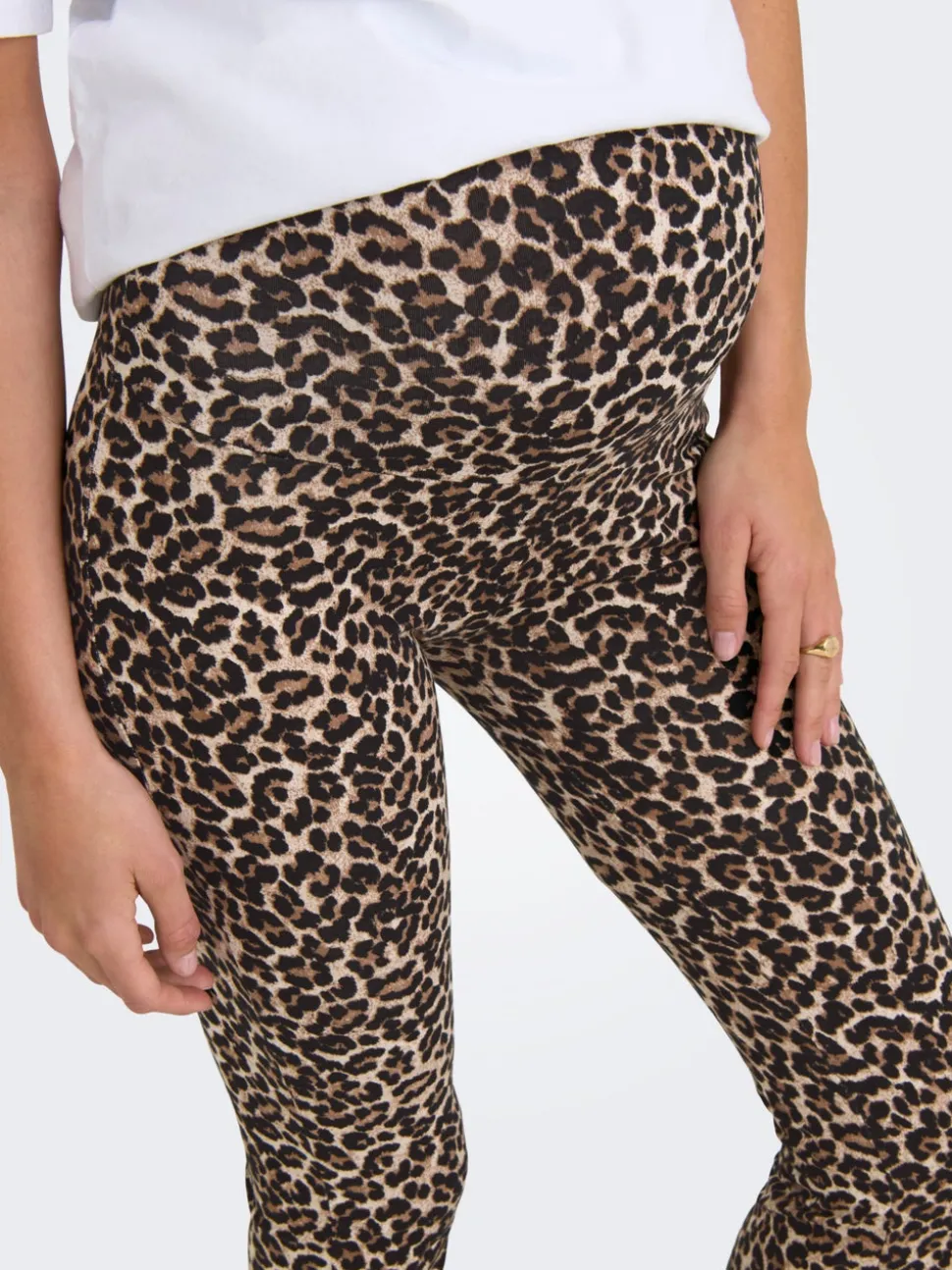OLMLOVELY Flared Fit Leggings