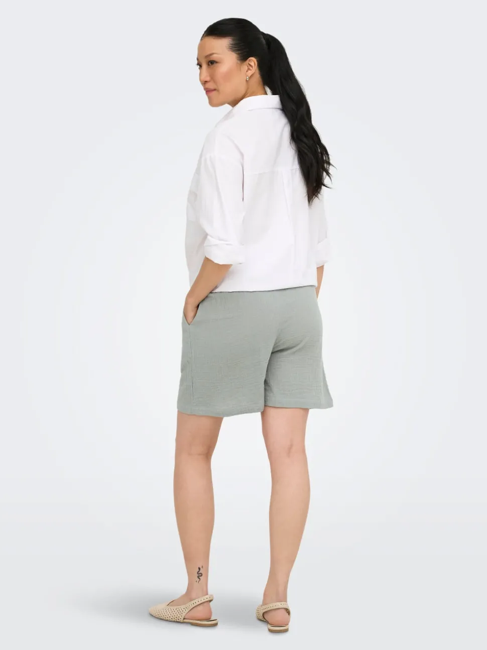 OLMTHYRA Lavt snitt Regular Fit Skorts