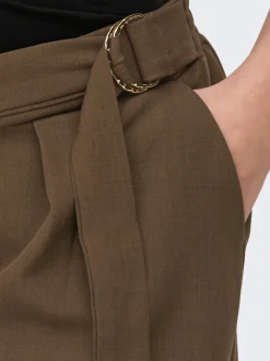 OLMVICTORIA Høy midje Regular Fit Shorts