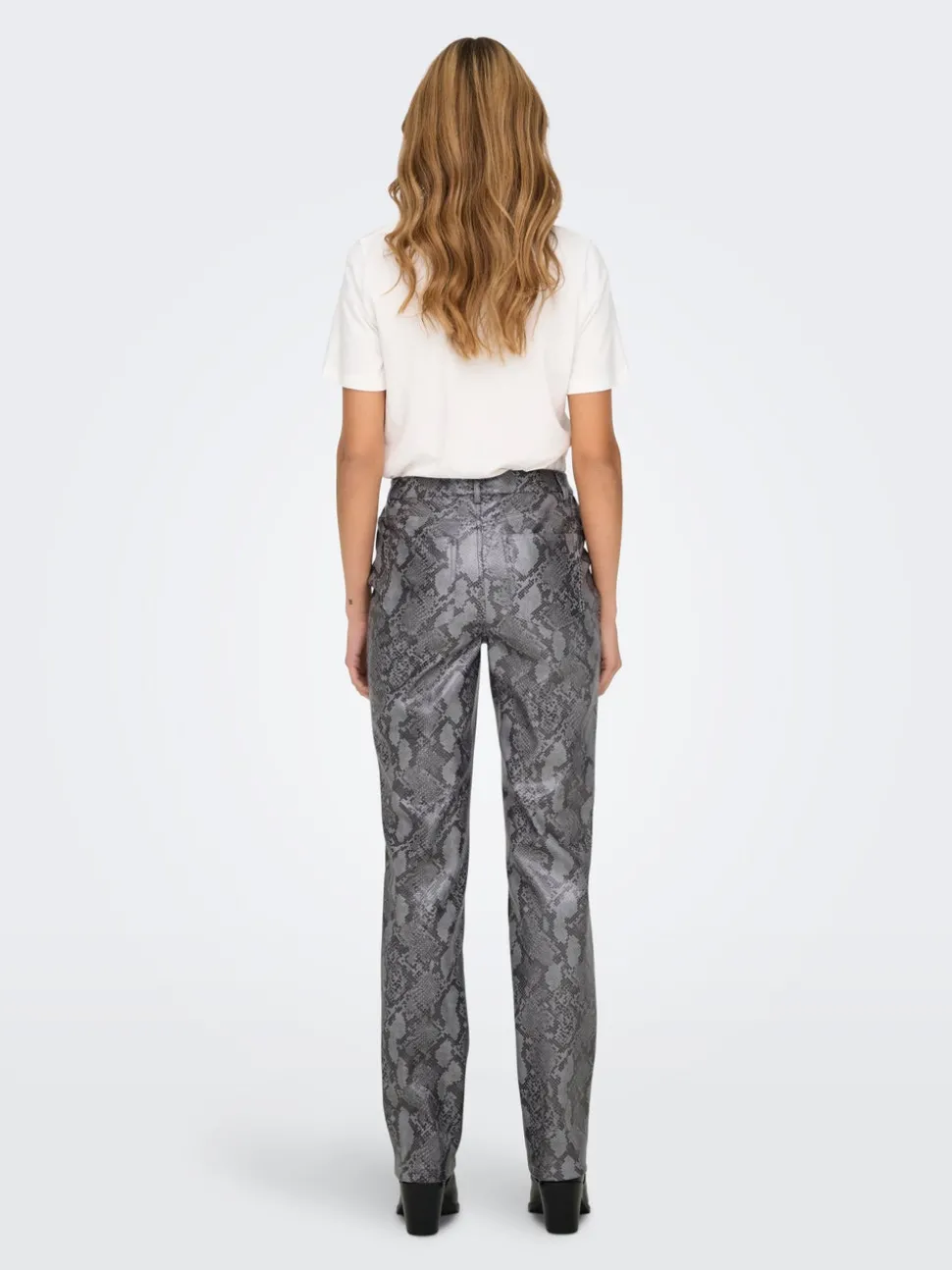 ONLAZULA Straight Fit Bukse i kunstskinn