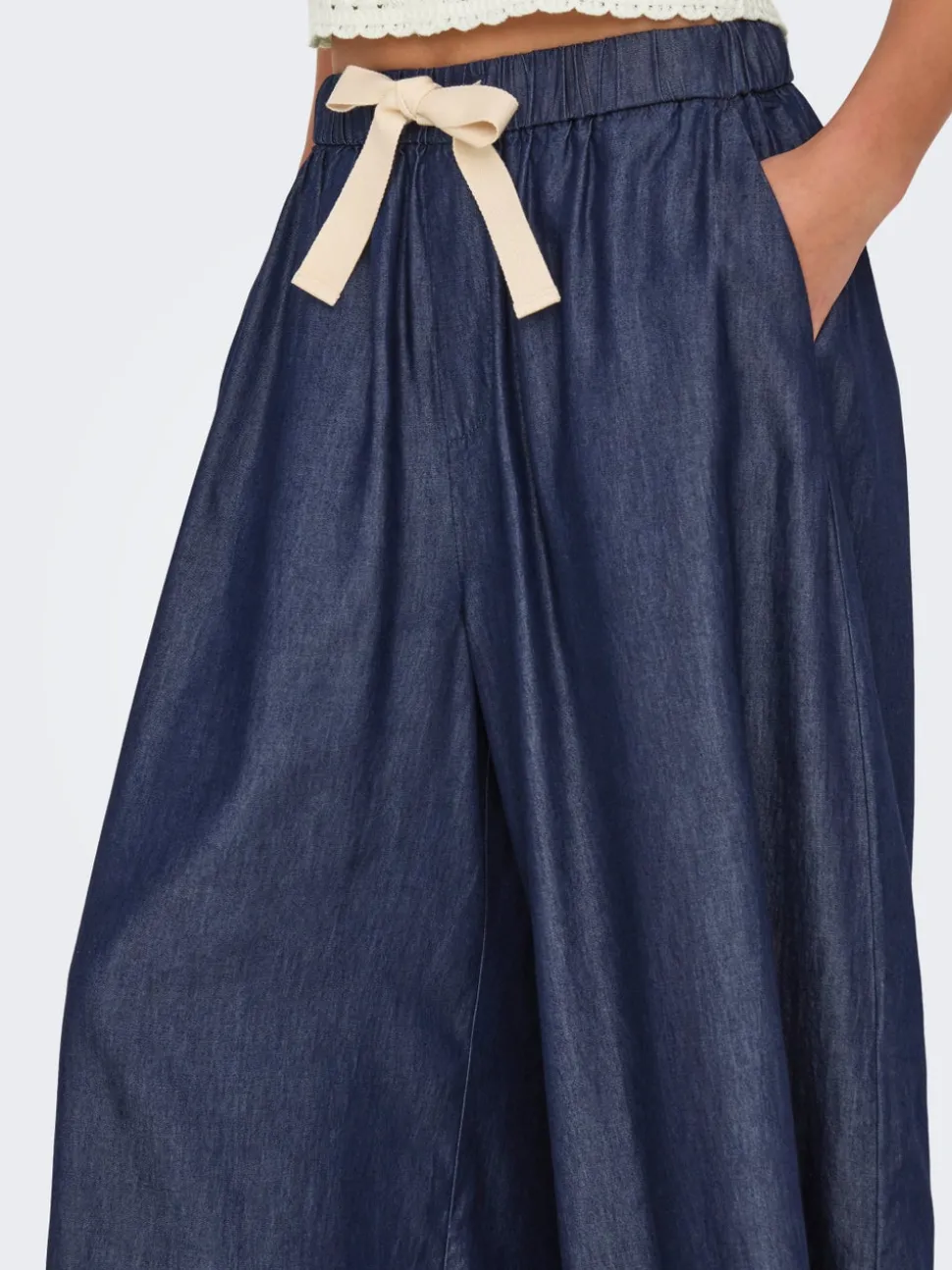 ONLBEA Høy midje Wide Leg Fit Ankellengde Jeans