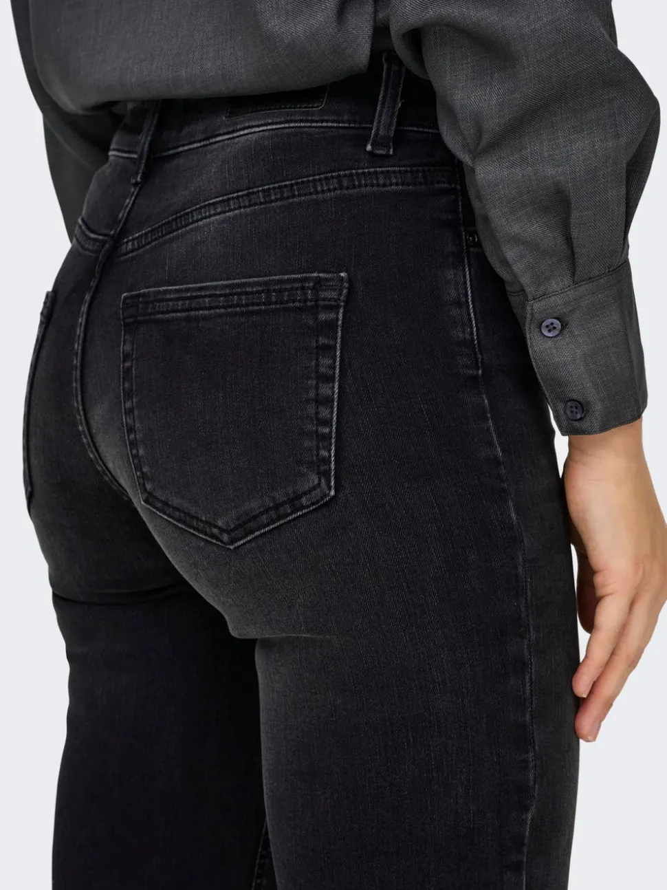 ONLBLUSH Middels høy midje Straight Fit Jeans
