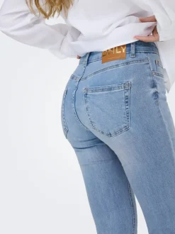 ONLBLUSH Middels høy midje Flared Fit Jeans