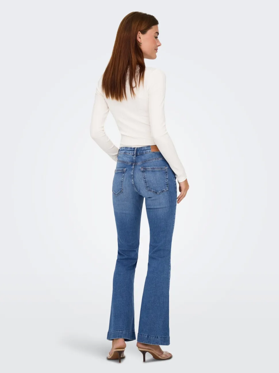 ONLBLUSH Middels høy midje Retro Flared Fit Jeans