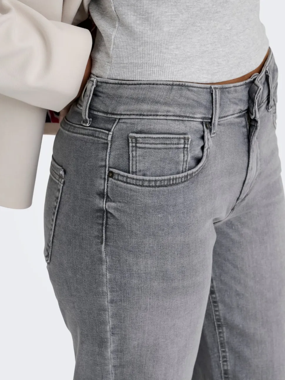 ONLBLUSH Middels høy midje Straight Fit Jeans