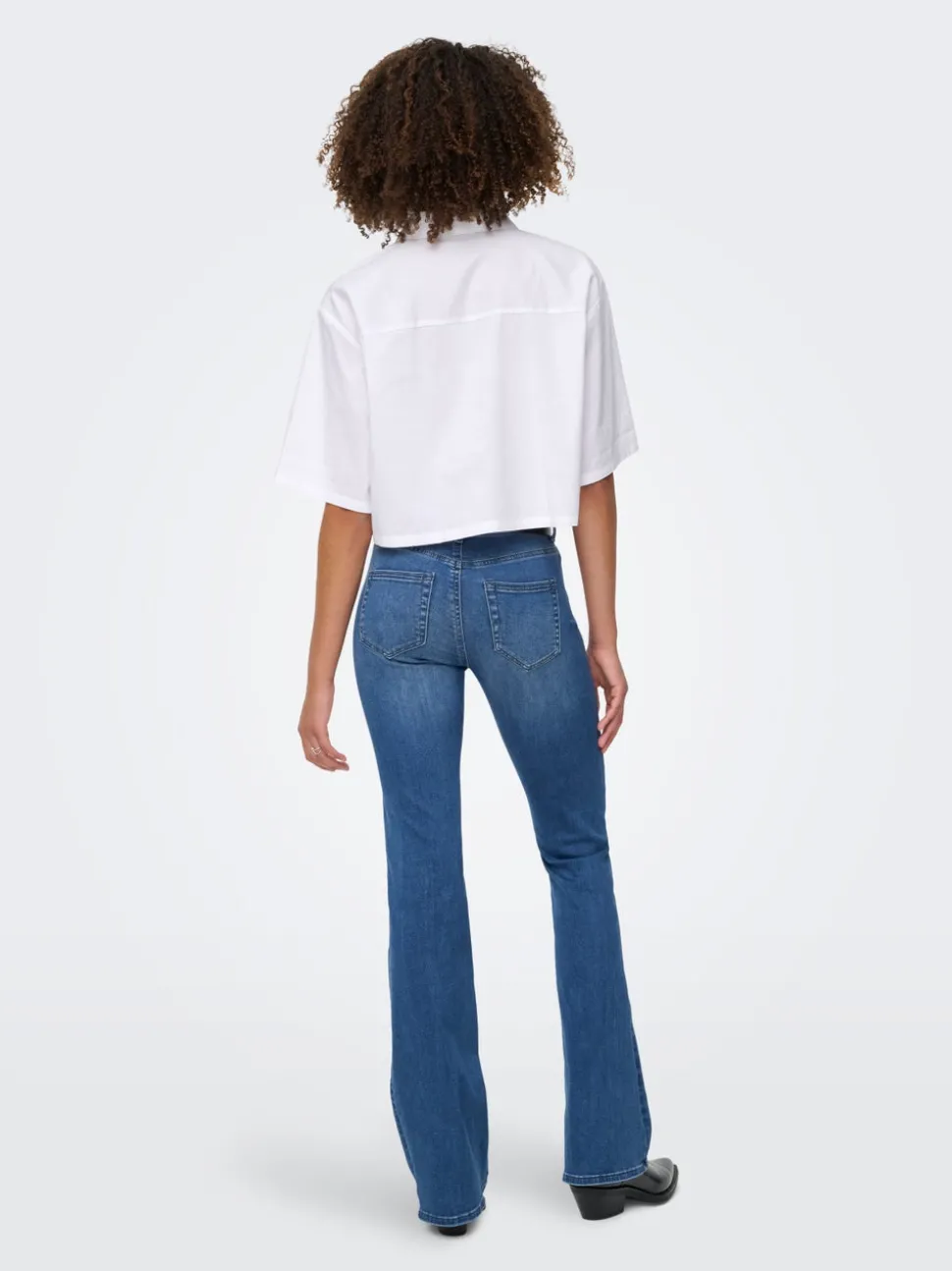 ONLBLUSH Middels høy midje Flared Fit Jeans