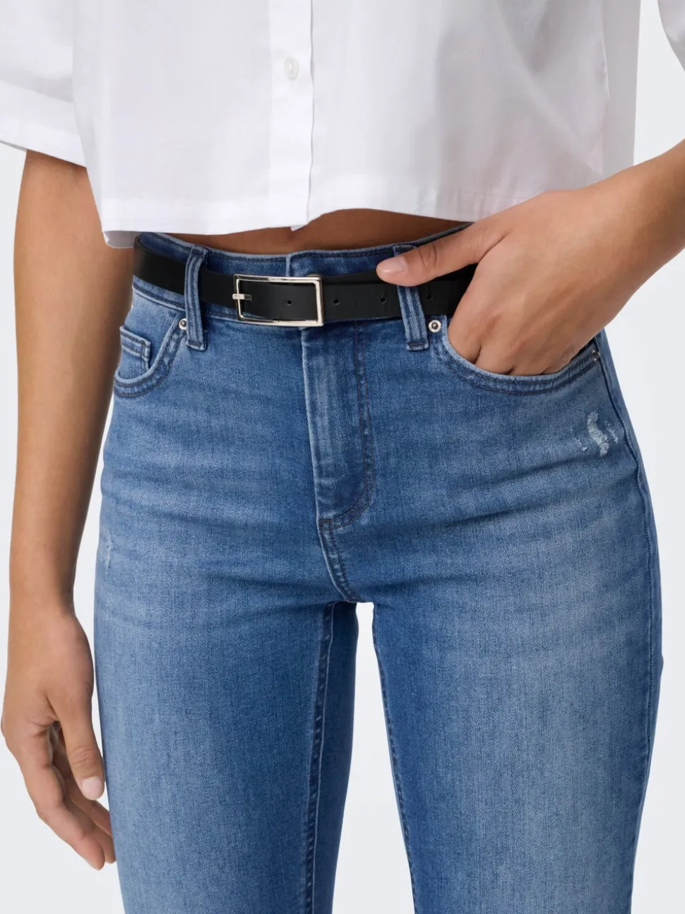 ONLBLUSH Middels høy midje Flared Fit Jeans