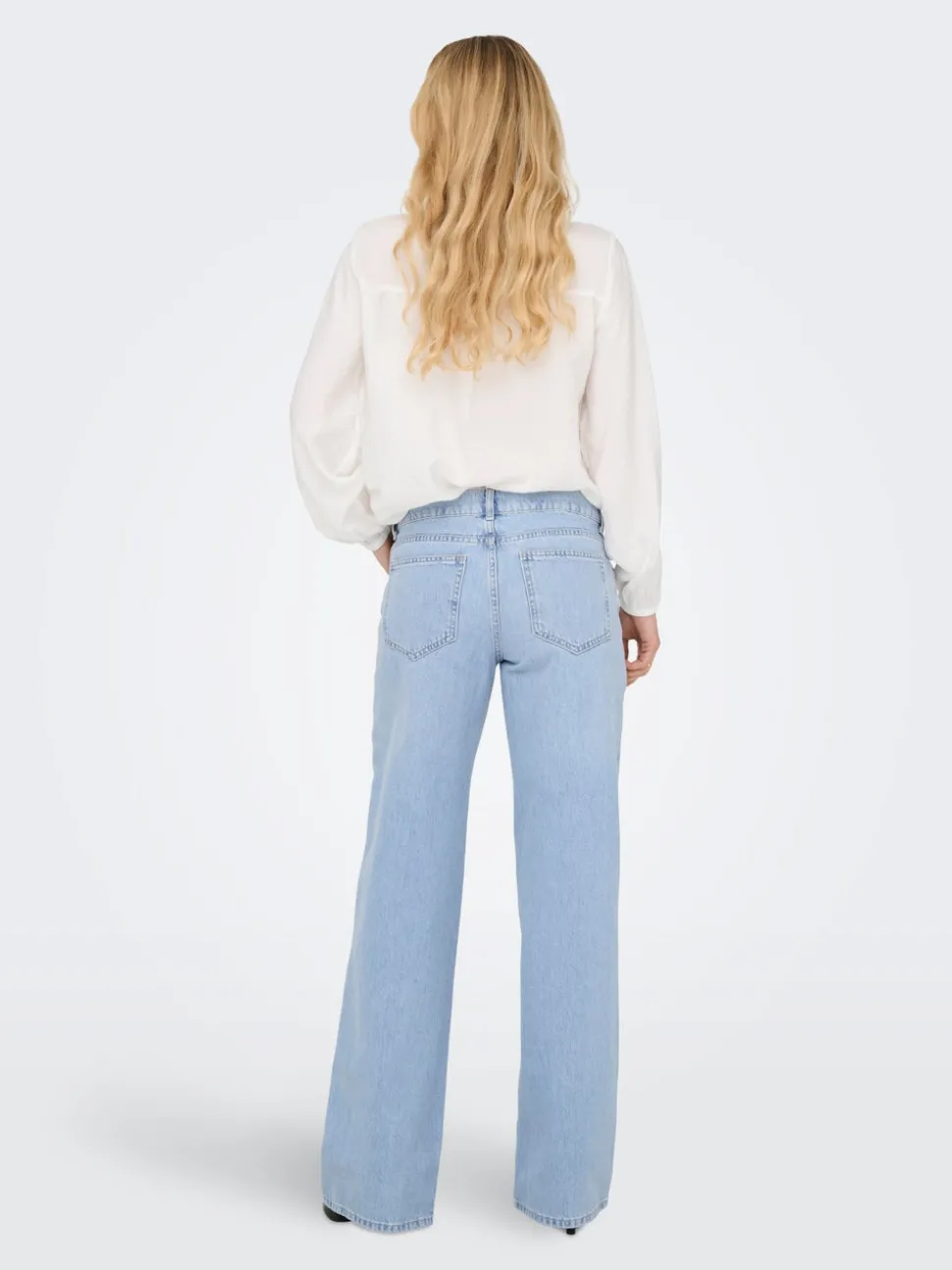 ONLBRENDA Lav midje Straight Fit Jeans