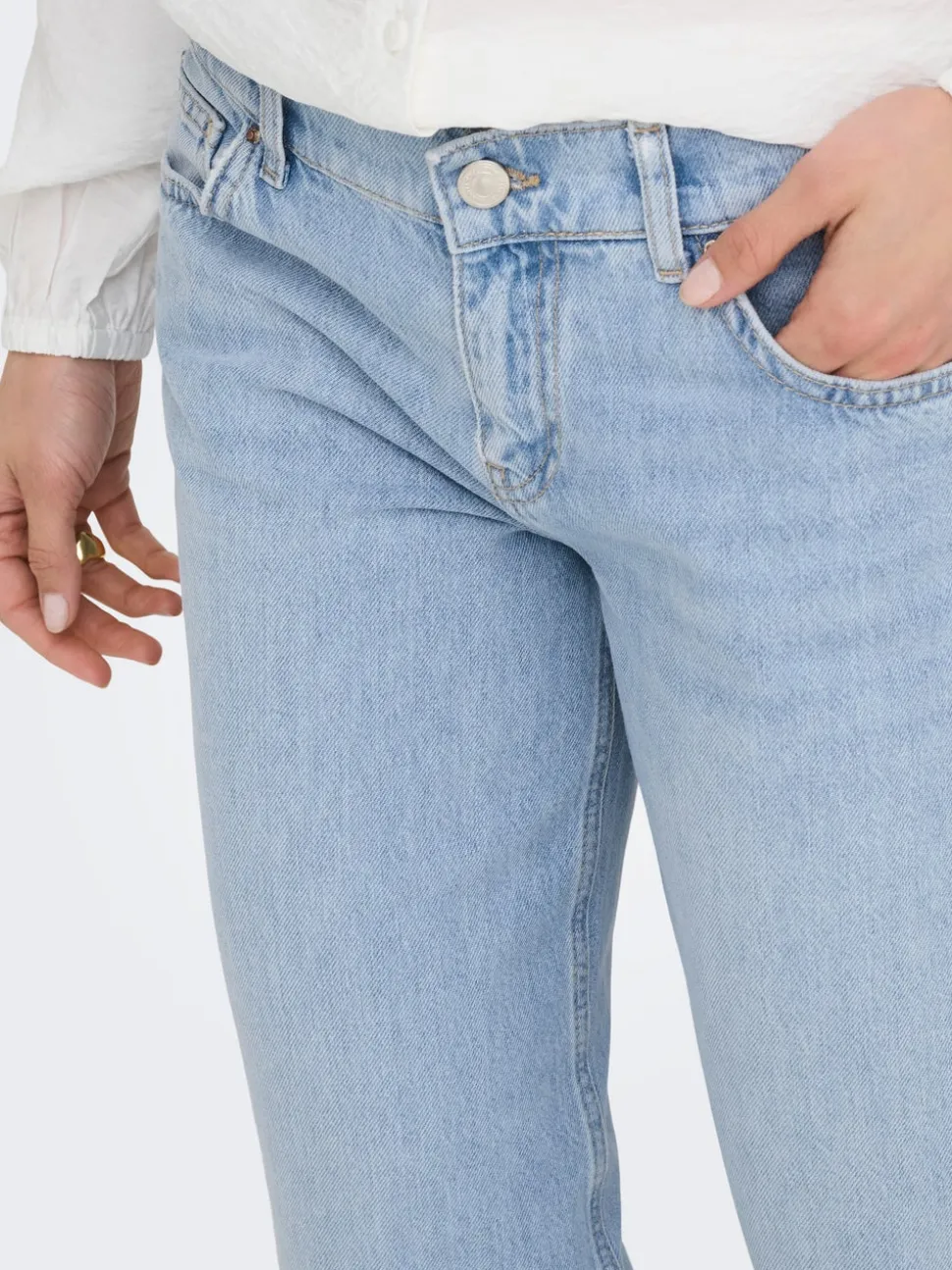 ONLBRENDA Lav midje Straight Fit Jeans