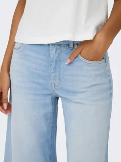 ONLCALIFORNIA Middels høy midje Flared Fit Jeans