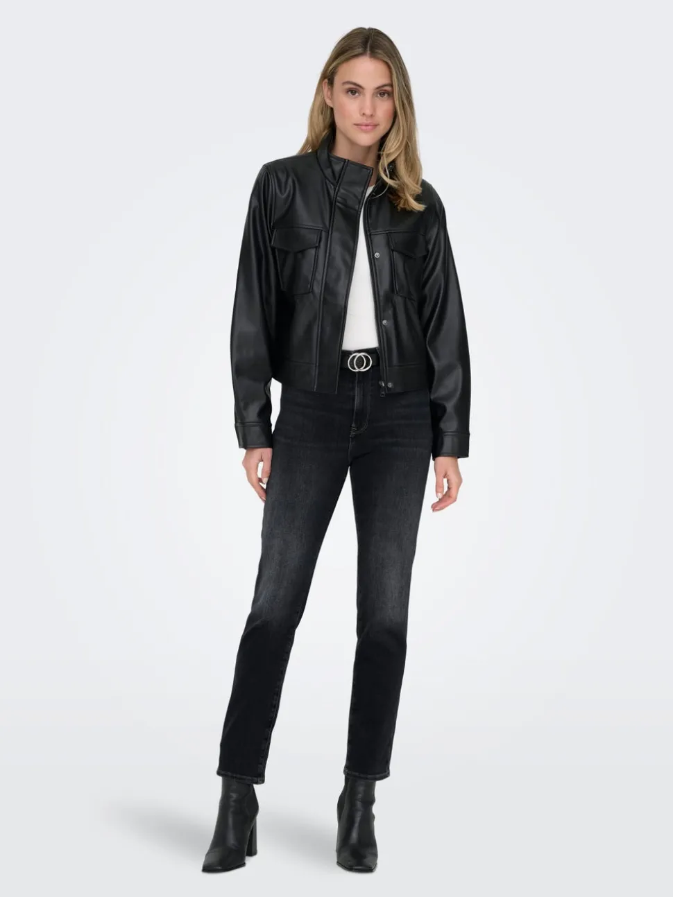 ONLEMILY Høy midje Straight Fit Ankellengde Jeans