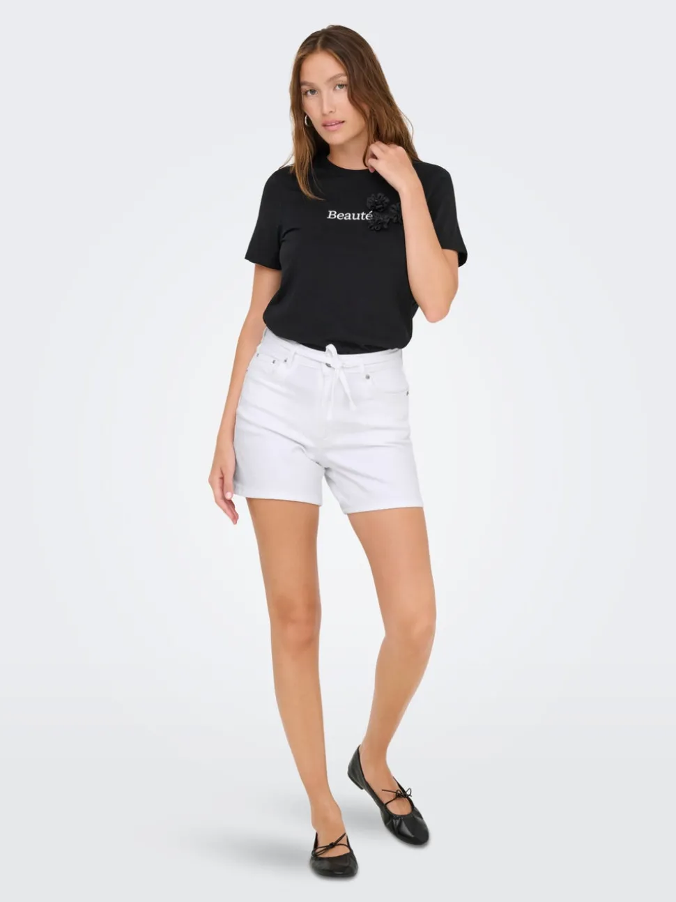 ONLGIANNA Middels høy midje Regular Fit Denimshorts