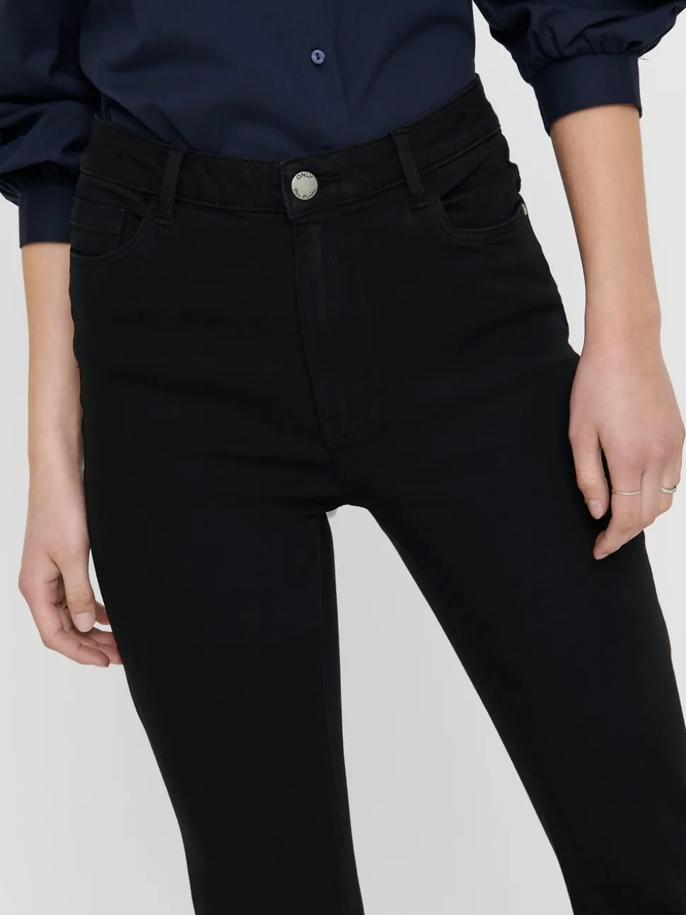 ONLHELLA Høy midje Flared Fit Jeans