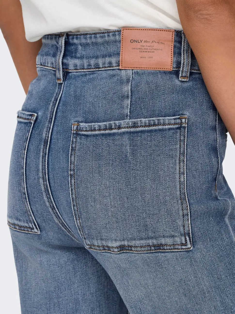 ONLJUICY Høy midje Wide Leg Fit Jeans