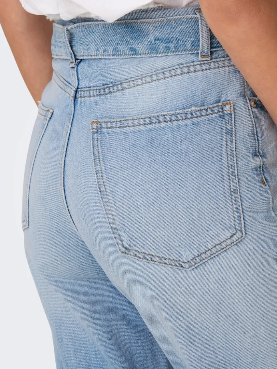 ONLMADDIE Høy midje Wide Leg Fit Jeans