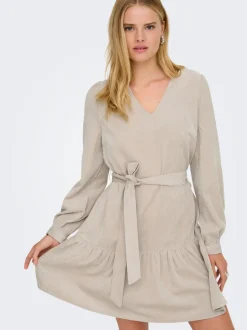 ONLMARIKE Kort kjole