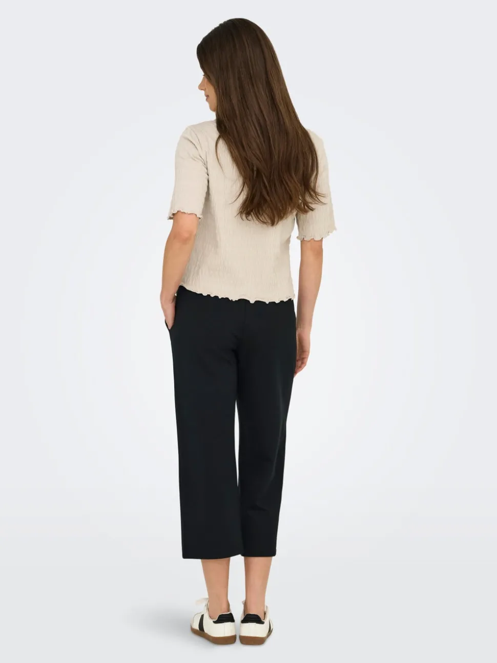 ONLPOPTRASH-SUKI Cropped Fit Klassisk bukse