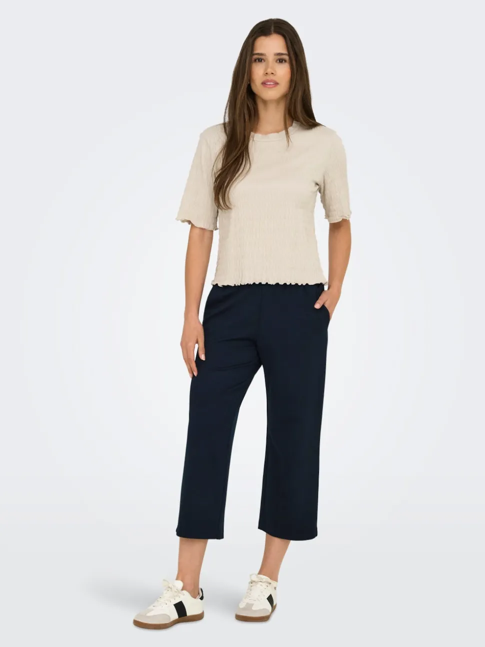 ONLPOPTRASH-SUKI Cropped Fit Klassisk bukse