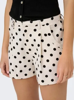 ONLTAMILA Regular Fit Shorts