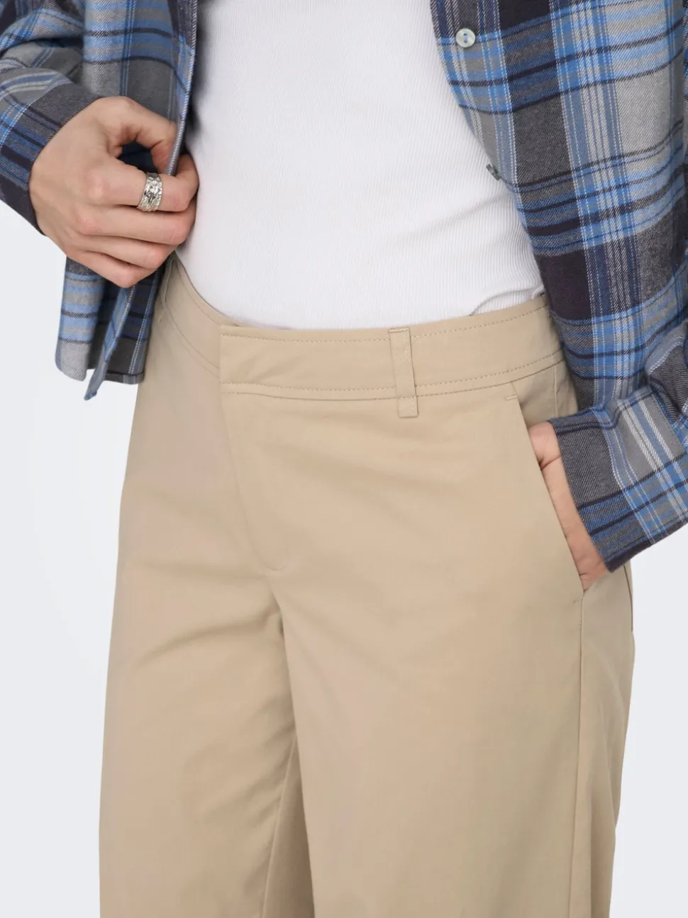 ONLTANNY Wide Leg Fit Chinobukse