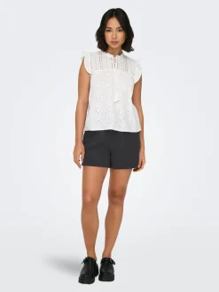 ONLTHYRA Regular Fit Shorts