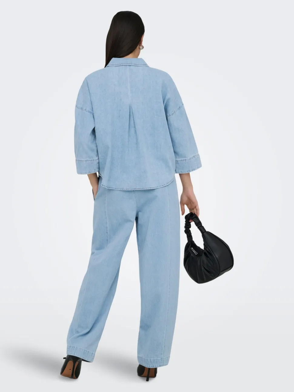 ONLVIX Middels høy midje Barrel-passform Jeans