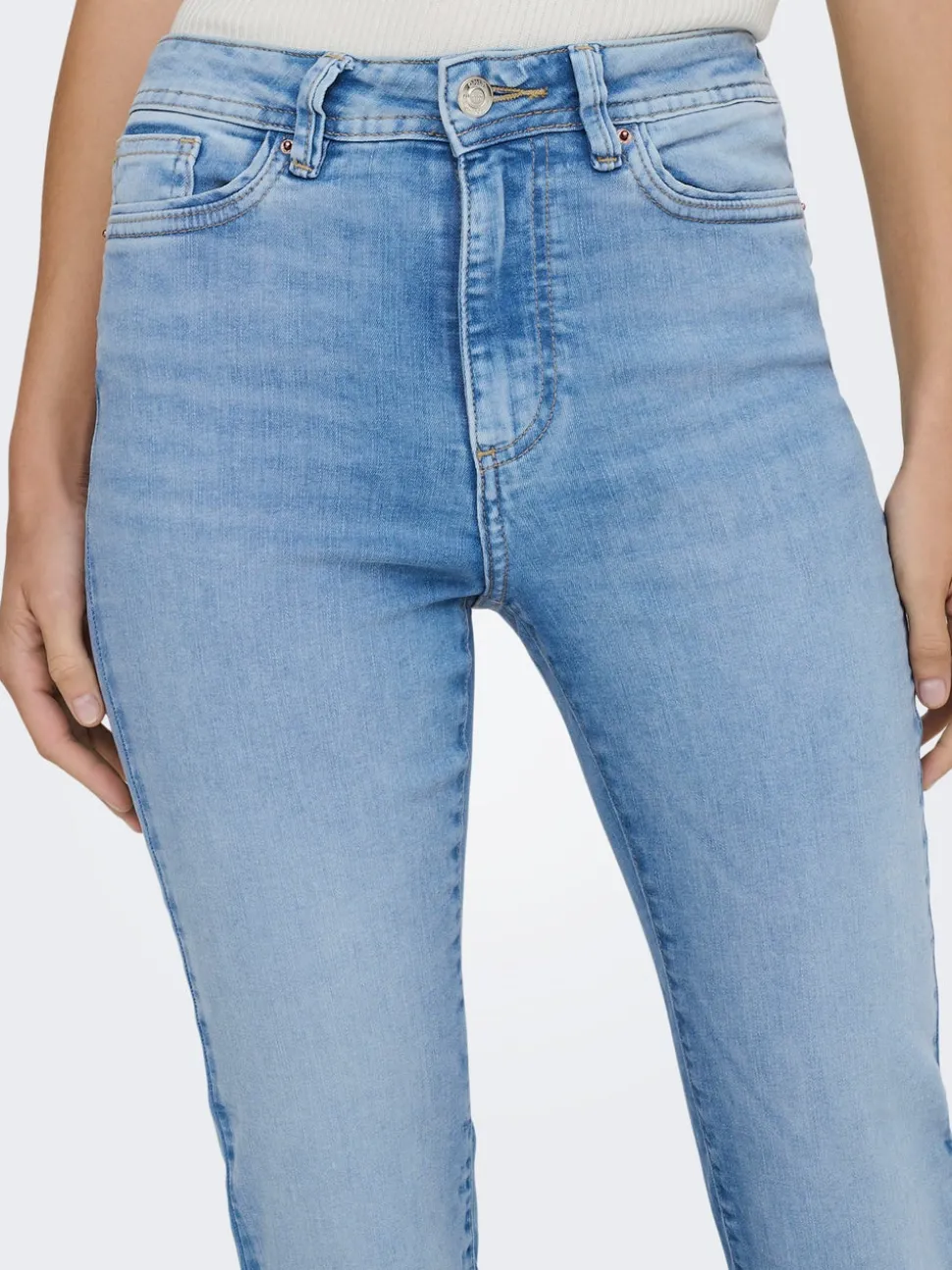 ONLWAUW Høy midje Flared Fit Jeans
