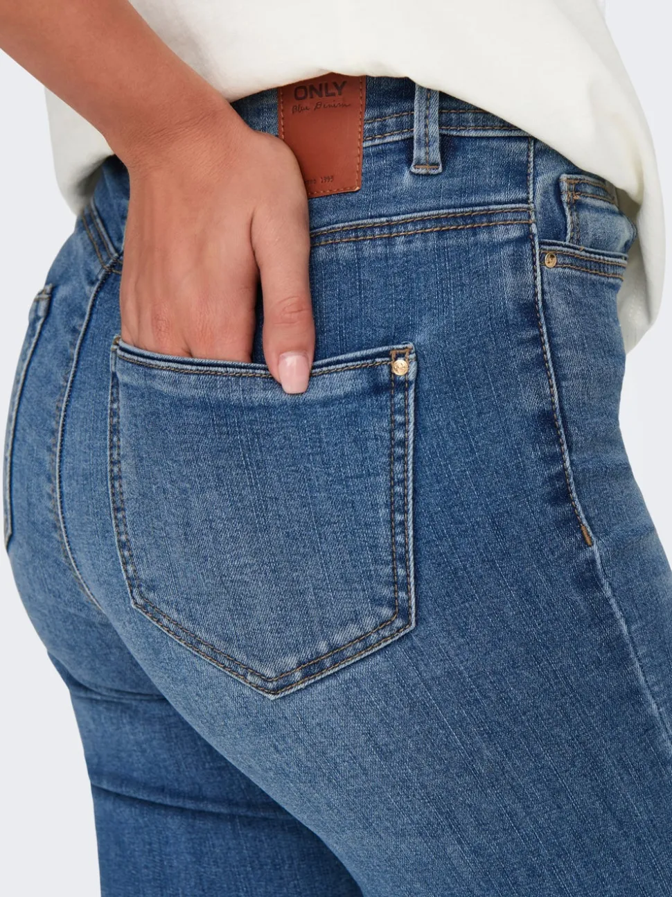 ONLWAUW Middels høy midje Skinny Fit Jeans