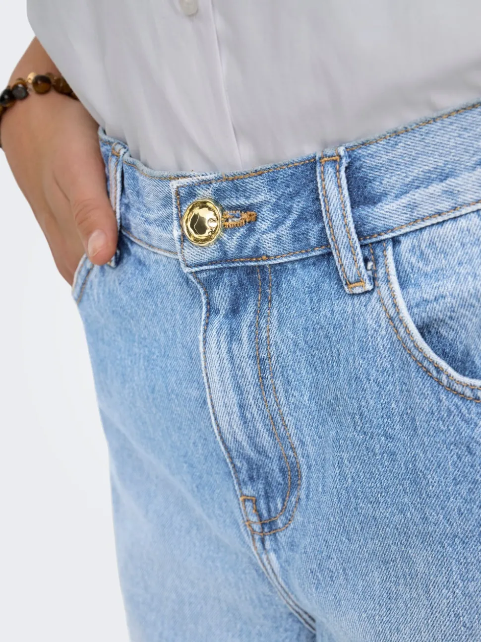 ONLZAGU-DORSI Middels høy midje Loose fit Denimshorts