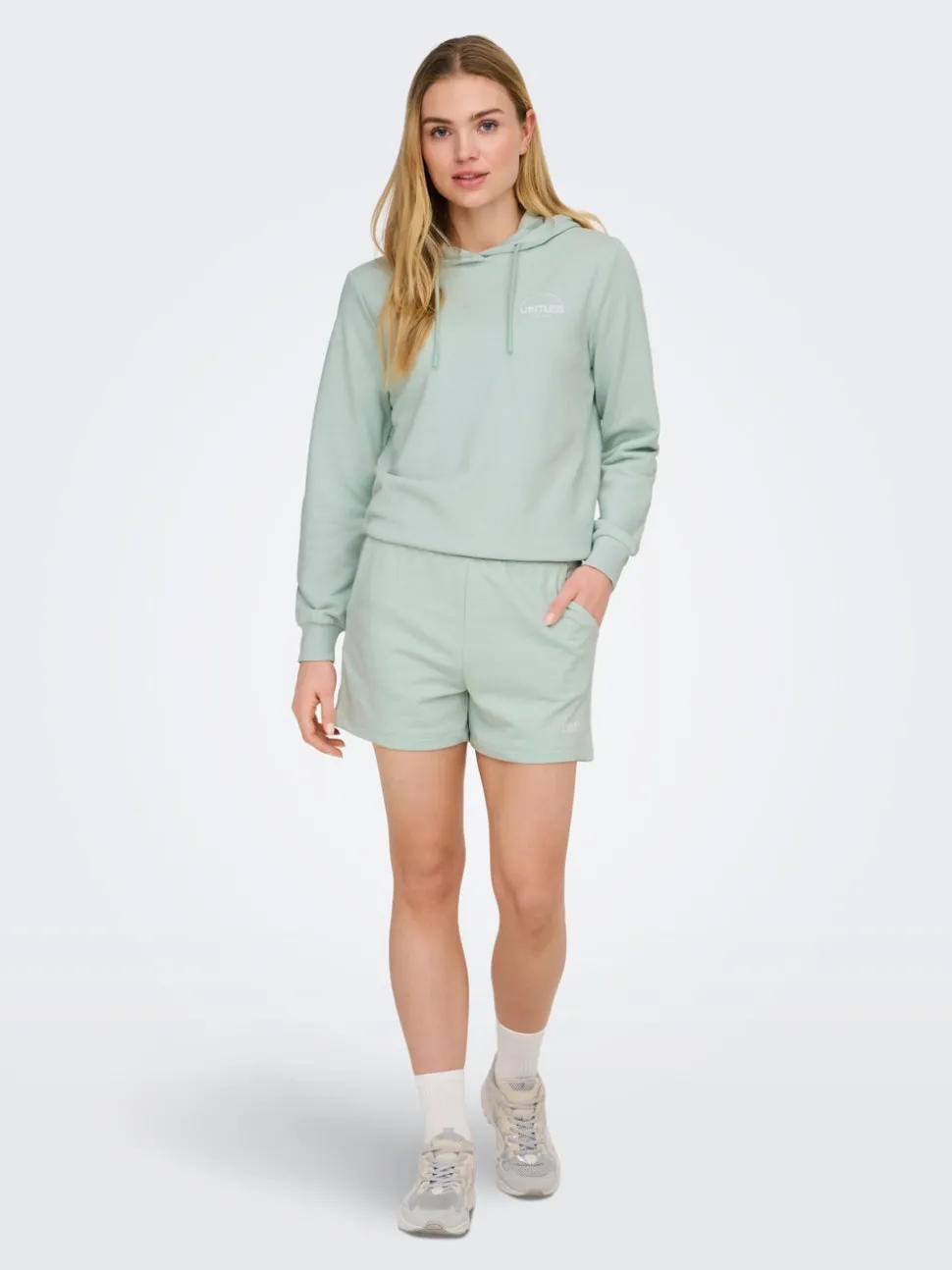 ONPCAVA Høy midje Loose fit Sweatshorts